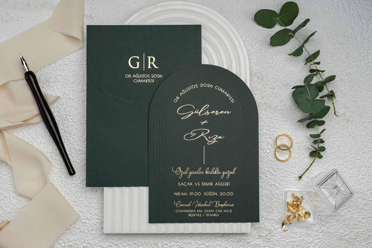 Oval Cut Special Wedding Invitation